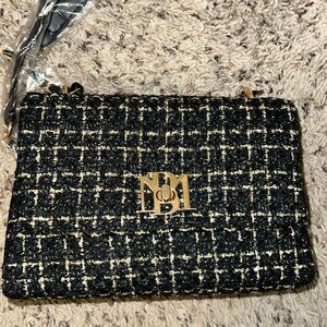 Beautiful Tweed Crossbody